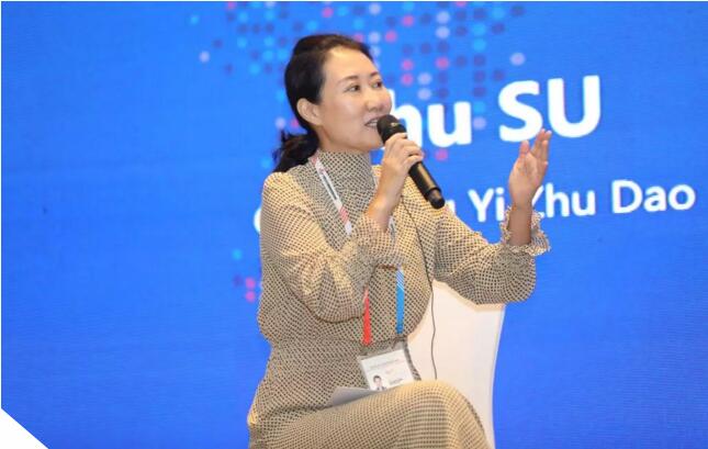 5慈銘集團創始人、慈銘博鰲國際醫院董事長韓小紅致辭.jpg 5慈銘集團創始人、慈銘博鰲國際醫院董事長韓小紅致辭.jpg